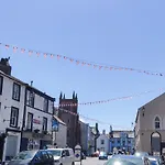 Catbells Semesterbostad *